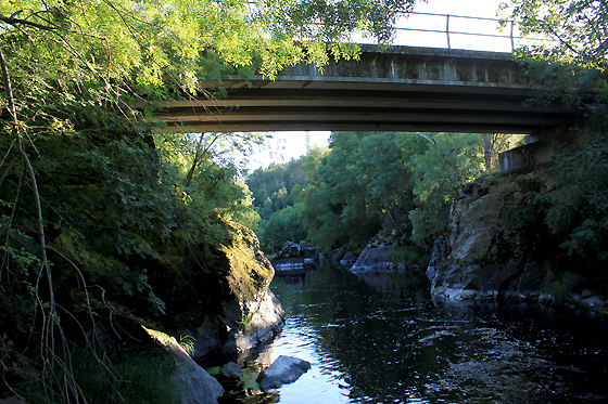 Ponte moderna de Mourazos